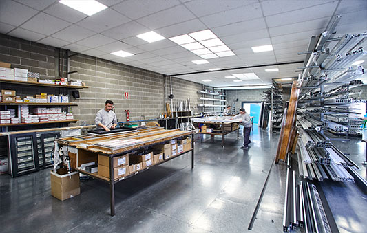 Instalación de carpintería de aluminio en Barcelona. 